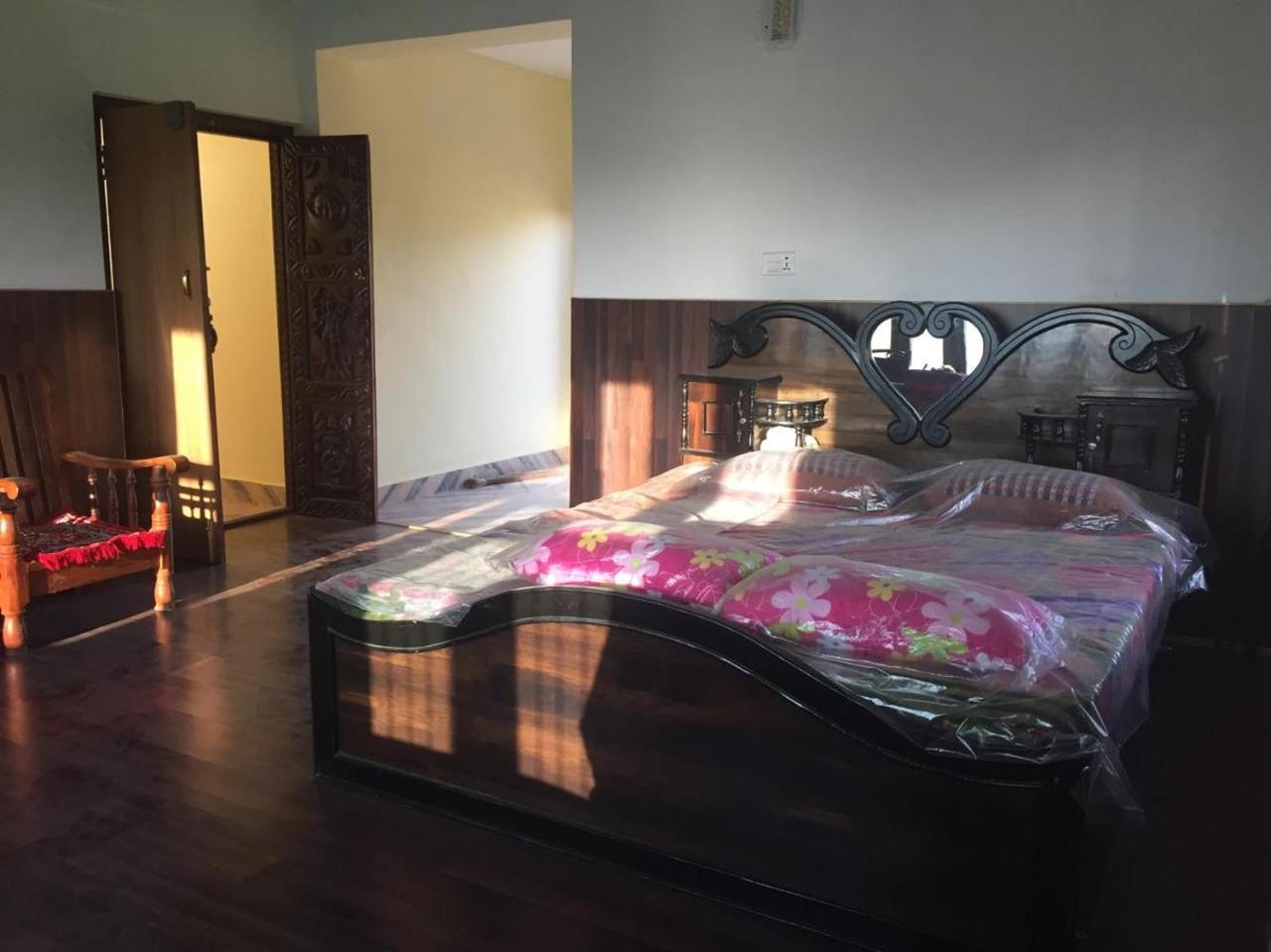 Chitwan Homestay Bharatpur  Bagian luar foto